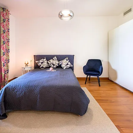 Portopiccolo With Garden And Included Apartment *