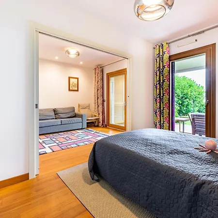 Apartment Portopiccolo With Garden And Included