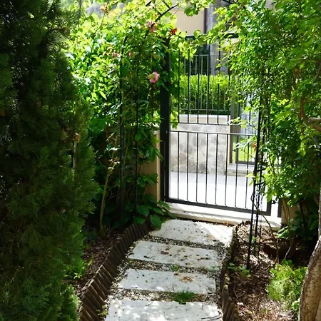 Apartment Portopiccolo With Garden And Included *